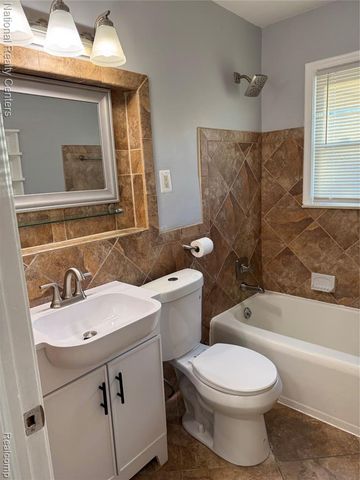 506 Fairwood Street, Inkster, MI 48141