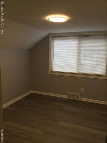 506 Fairwood Street, Inkster, MI 48141