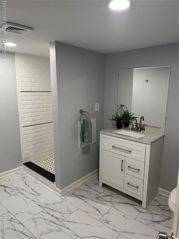 506 Fairwood Street, Inkster, MI 48141