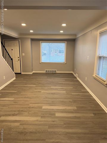 506 Fairwood Street, Inkster, MI 48141