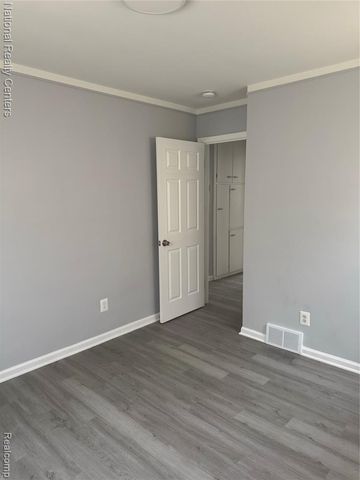 506 Fairwood Street, Inkster, MI 48141