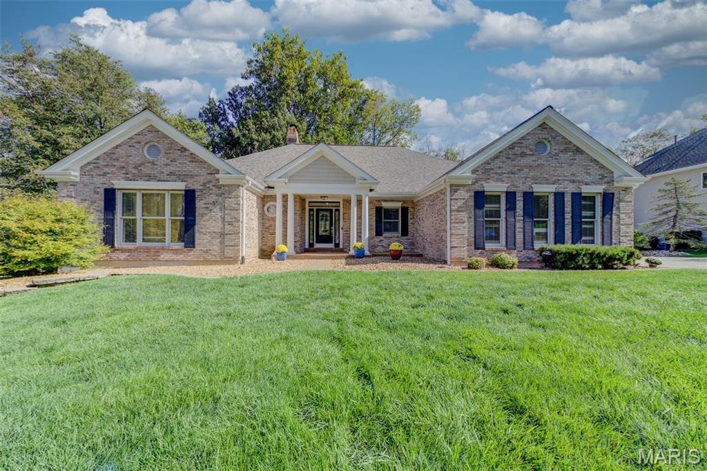 148 Newgrange Pass, St Charles, MO 63304