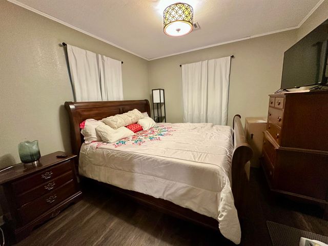 411 Rolling Hills Dr, White Hall, AR 71602