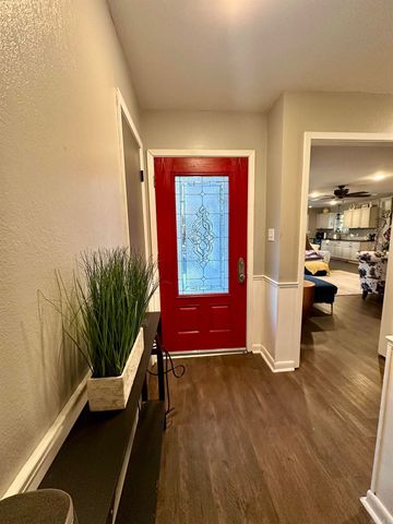 411 Rolling Hills Dr, White Hall, AR 71602