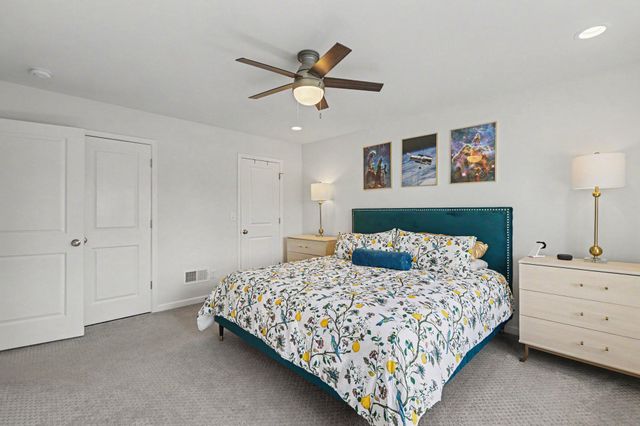 3 STONER DR, Shermans Dale, PA 17090