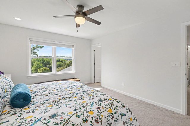 3 STONER DR, Shermans Dale, PA 17090