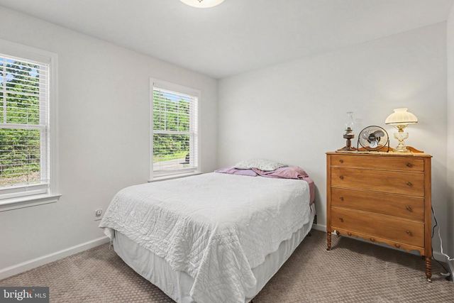 3 STONER DR, Shermans Dale, PA 17090