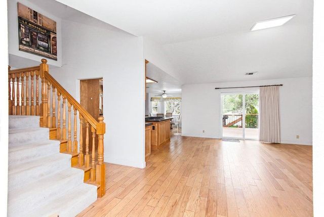 2881 Gladstone Ln, Cameron Park, CA 95682
