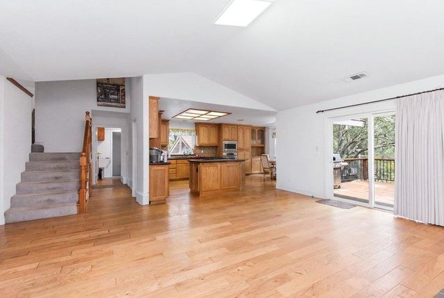 2881 Gladstone Ln, Cameron Park, CA 95682