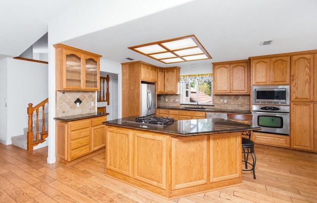 2881 Gladstone Ln, Cameron Park, CA 95682