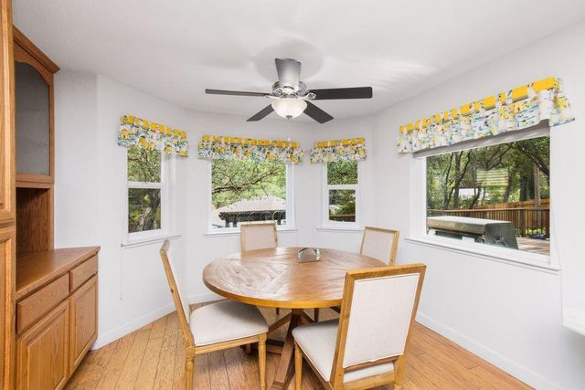 2881 Gladstone Ln, Cameron Park, CA 95682