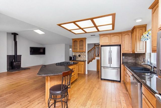 2881 Gladstone Ln, Cameron Park, CA 95682