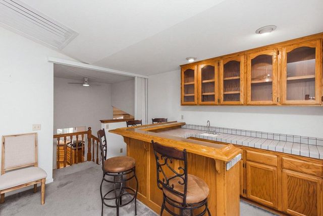 2881 Gladstone Ln, Cameron Park, CA 95682