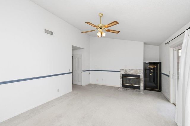 2881 Gladstone Ln, Cameron Park, CA 95682