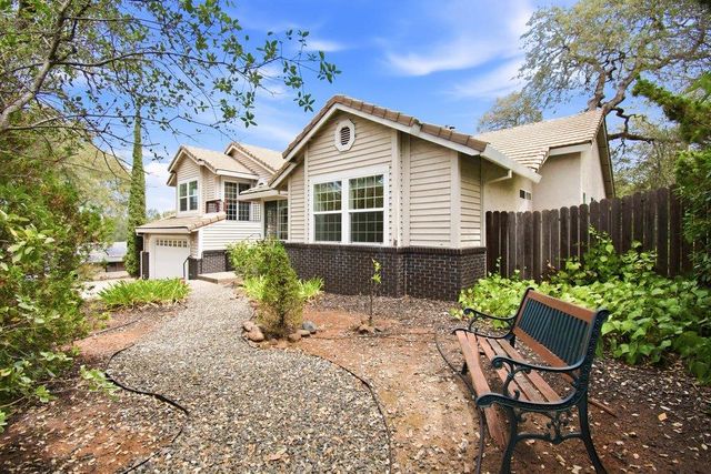 2881 Gladstone Ln, Cameron Park, CA 95682