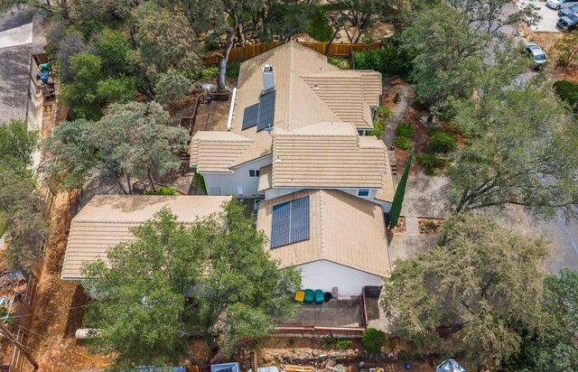 2881 Gladstone Ln, Cameron Park, CA 95682