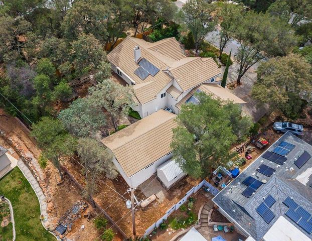 2881 Gladstone Ln, Cameron Park, CA 95682