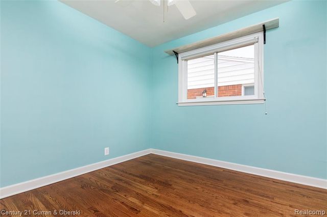 4476 Vassar Street, Dearborn Heights, MI 48125