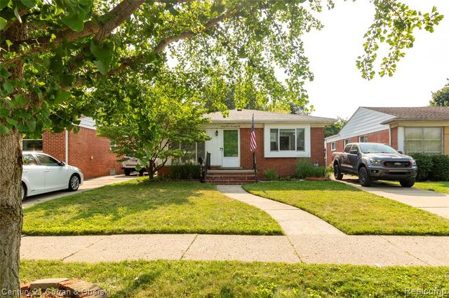4476 Vassar Street, Dearborn Heights, MI 48125