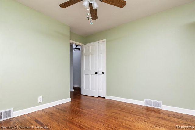 4476 Vassar Street, Dearborn Heights, MI 48125