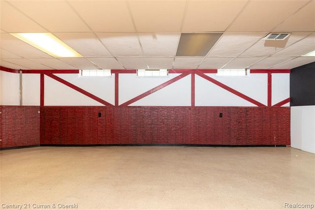 4476 Vassar Street, Dearborn Heights, MI 48125