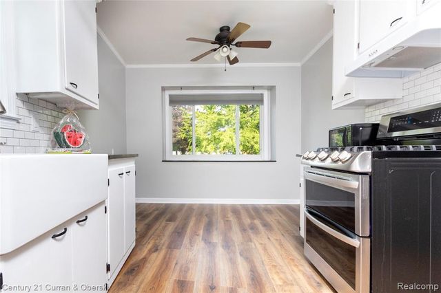 4476 Vassar Street, Dearborn Heights, MI 48125