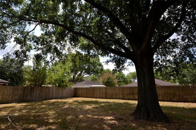 834 Red Rock Canyon Drive, Katy, TX 77450