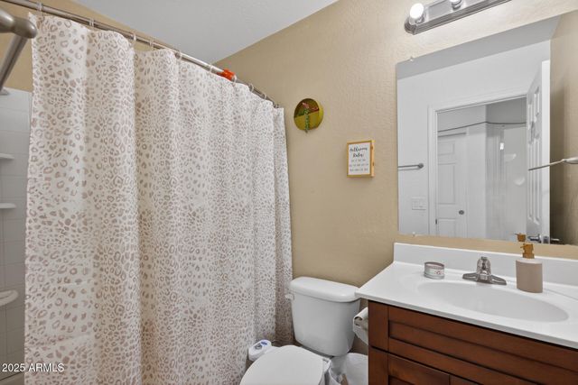 129 W IAN Drive, Phoenix, AZ 85041