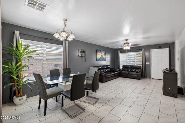 129 W IAN Drive, Phoenix, AZ 85041