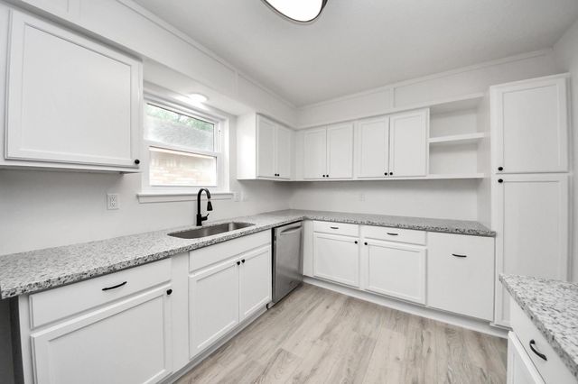 15722 Pagehurst Drive, Houston, TX 77084