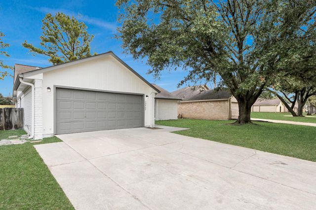 15722 Pagehurst Drive, Houston, TX 77084