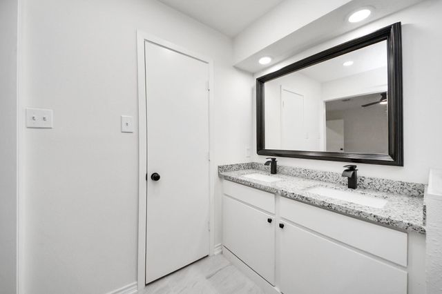 15722 Pagehurst Drive, Houston, TX 77084