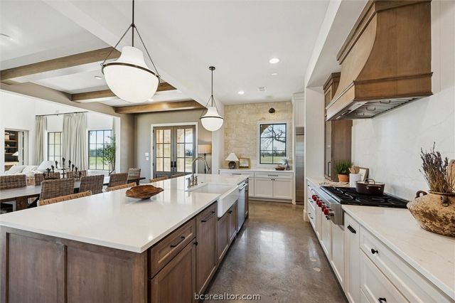 5655 Brazos Bow Way, Washington, TX 77880