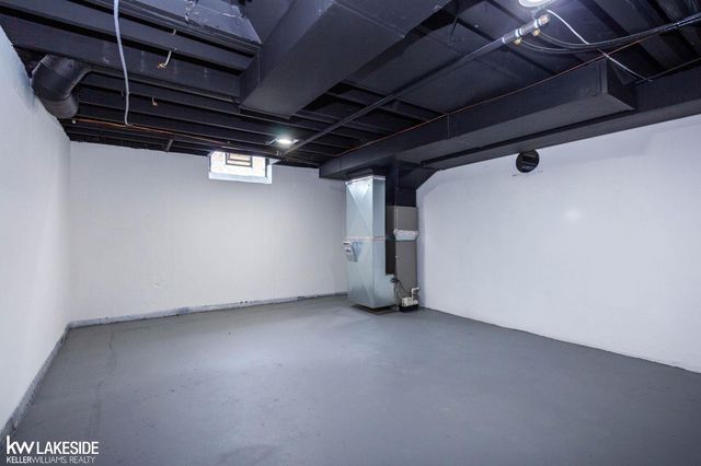 22815 Carolina Street, St Clair Shores, MI 48080
