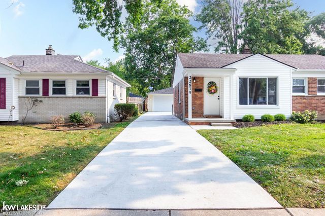 22815 Carolina Street, St Clair Shores, MI 48080