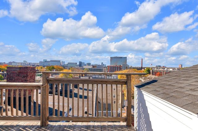 24 Albion Pl 1, Boston, MA 02129