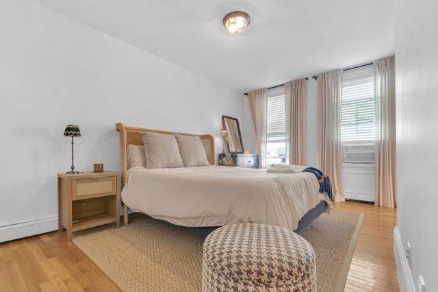 24 Albion Pl 1, Boston, MA 02129