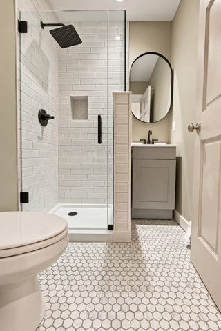 24 Albion Pl 1, Boston, MA 02129