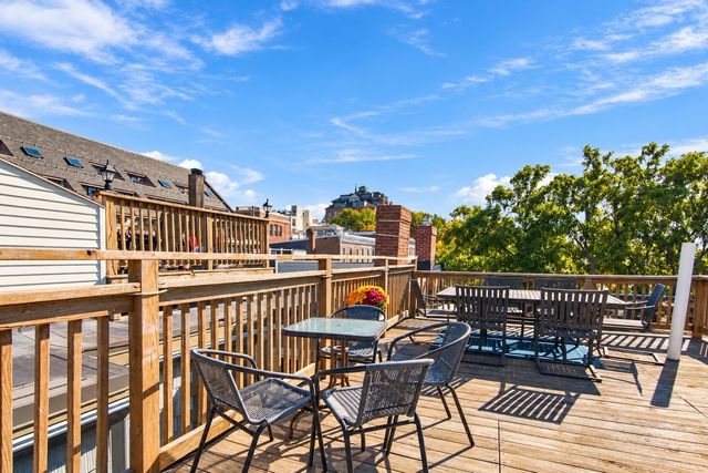 24 Albion Pl 1, Boston, MA 02129