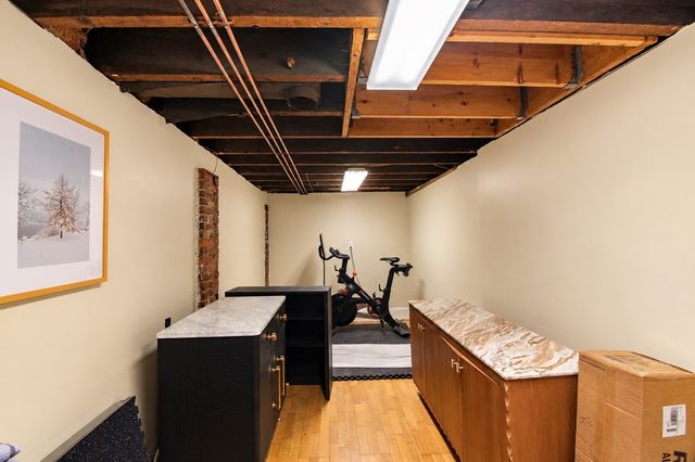 24 Albion Pl 1, Boston, MA 02129