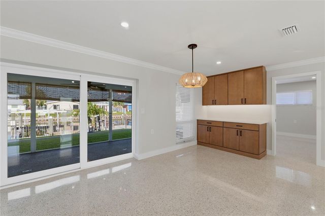 4152 13TH LANE NE, St Petersburg, FL 33703