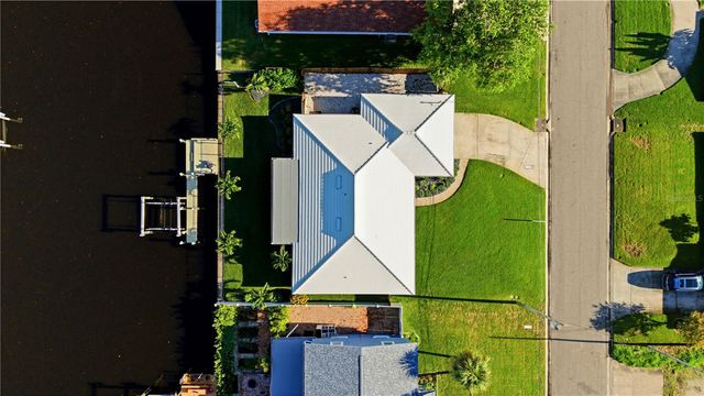 4152 13TH LANE NE, St Petersburg, FL 33703