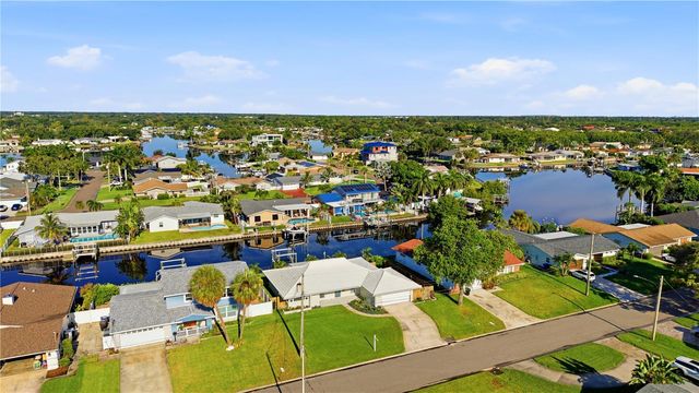 4152 13TH LANE NE, St Petersburg, FL 33703