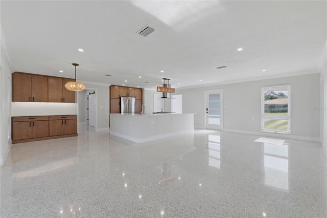 4152 13TH LANE NE, St Petersburg, FL 33703