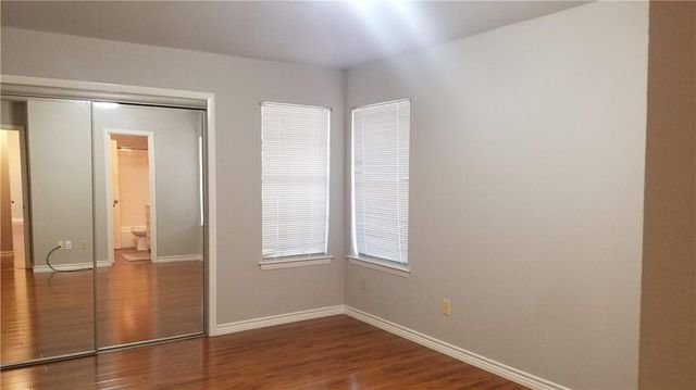 1011 Markham LN B, Austin, TX 78753