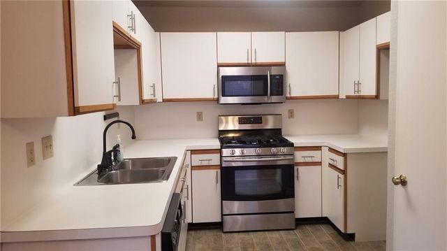 1011 Markham LN B, Austin, TX 78753