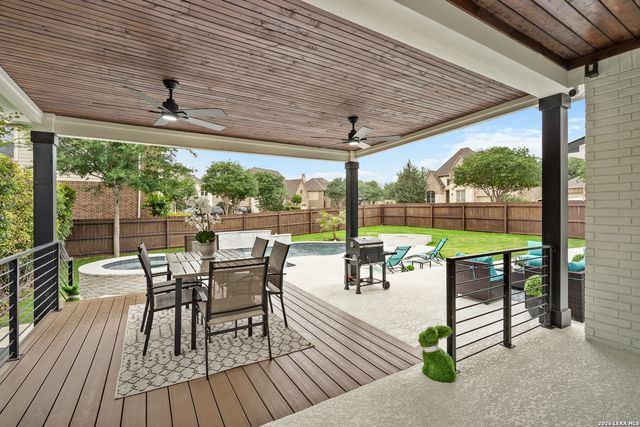 25519 Stormy Rock, San Antonio, TX 78255