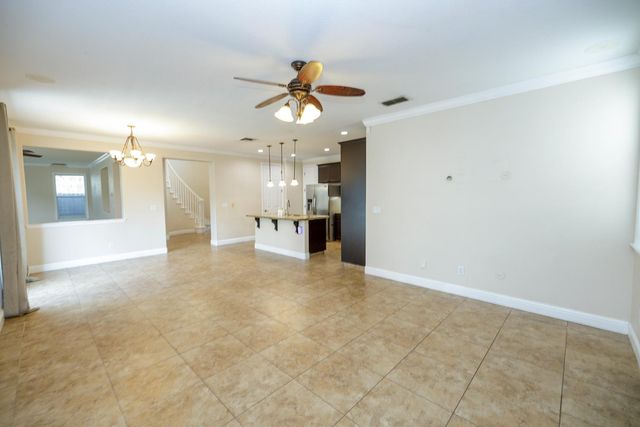 1537 Atlantic Ave, Ripon, CA 95366