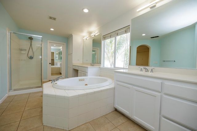 1537 Atlantic Ave, Ripon, CA 95366