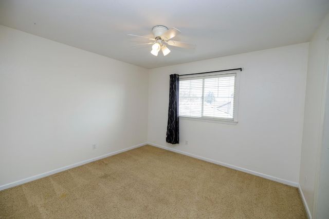 1537 Atlantic Ave, Ripon, CA 95366